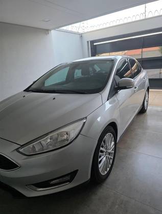 FORD FOCUS 2.0 SE 16V FLEX 4P POWERSHIFT